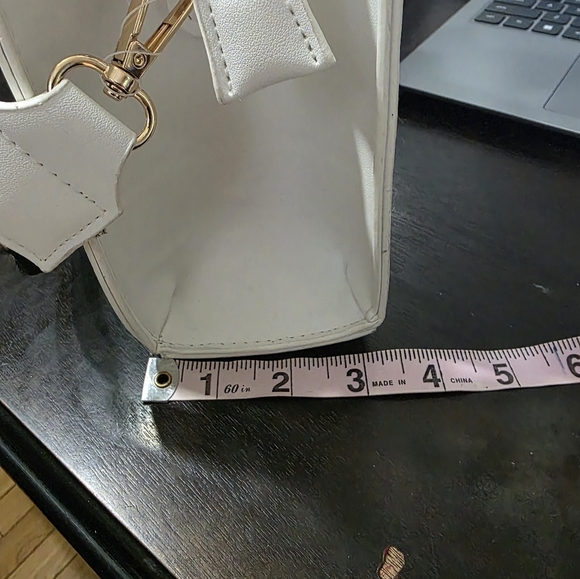 Bebe White Tote Shoulder Bag with Black Strap - Picture 13 of 14